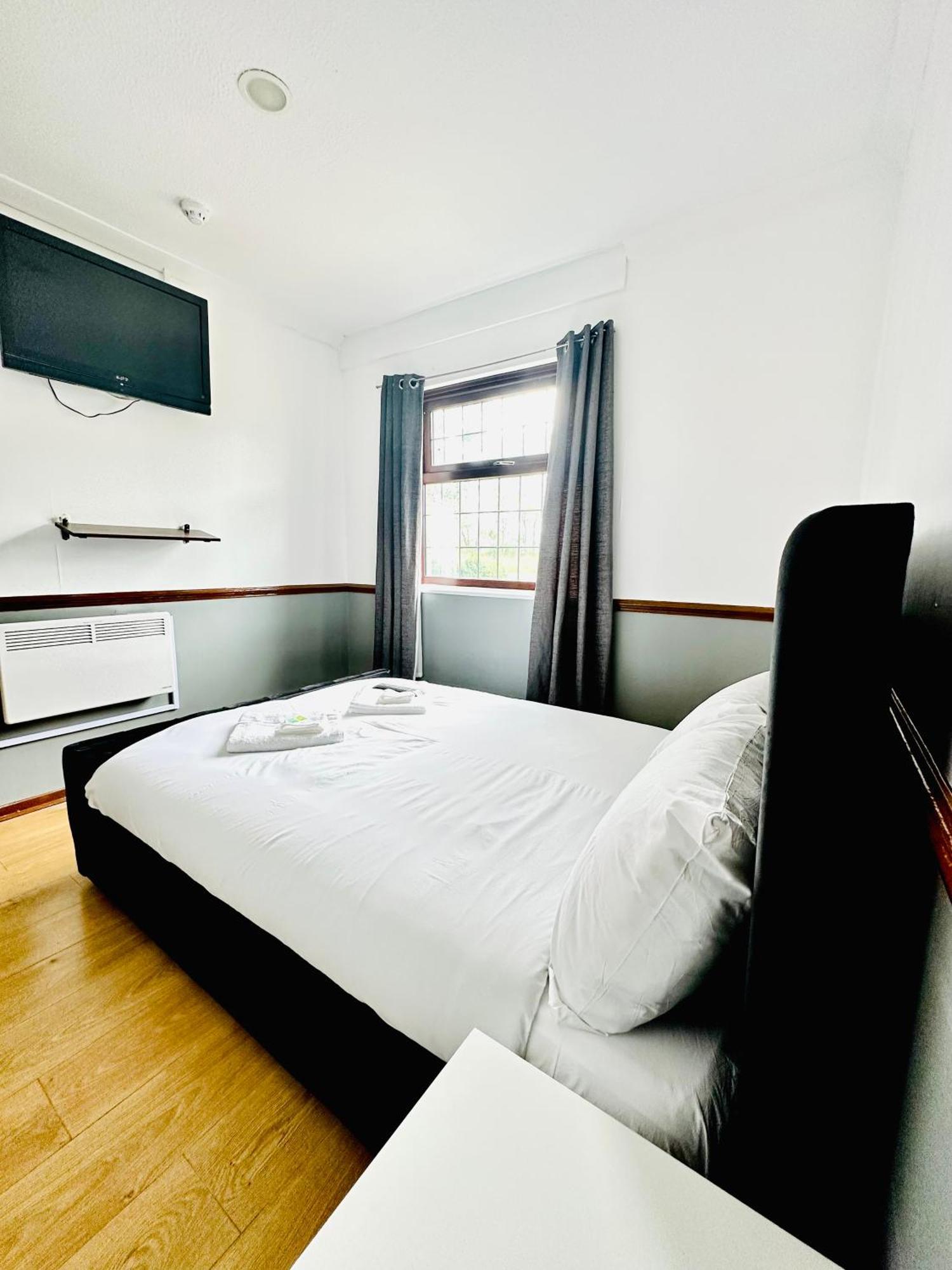 Oyo Stay Inn Express, Cambridge Papworth Everard Exterior foto